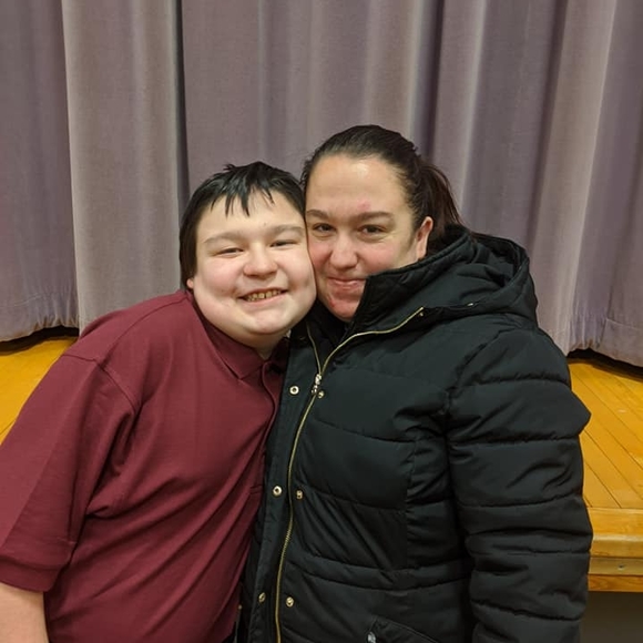 Meet your Posher, Candice - Picture 1 of 1